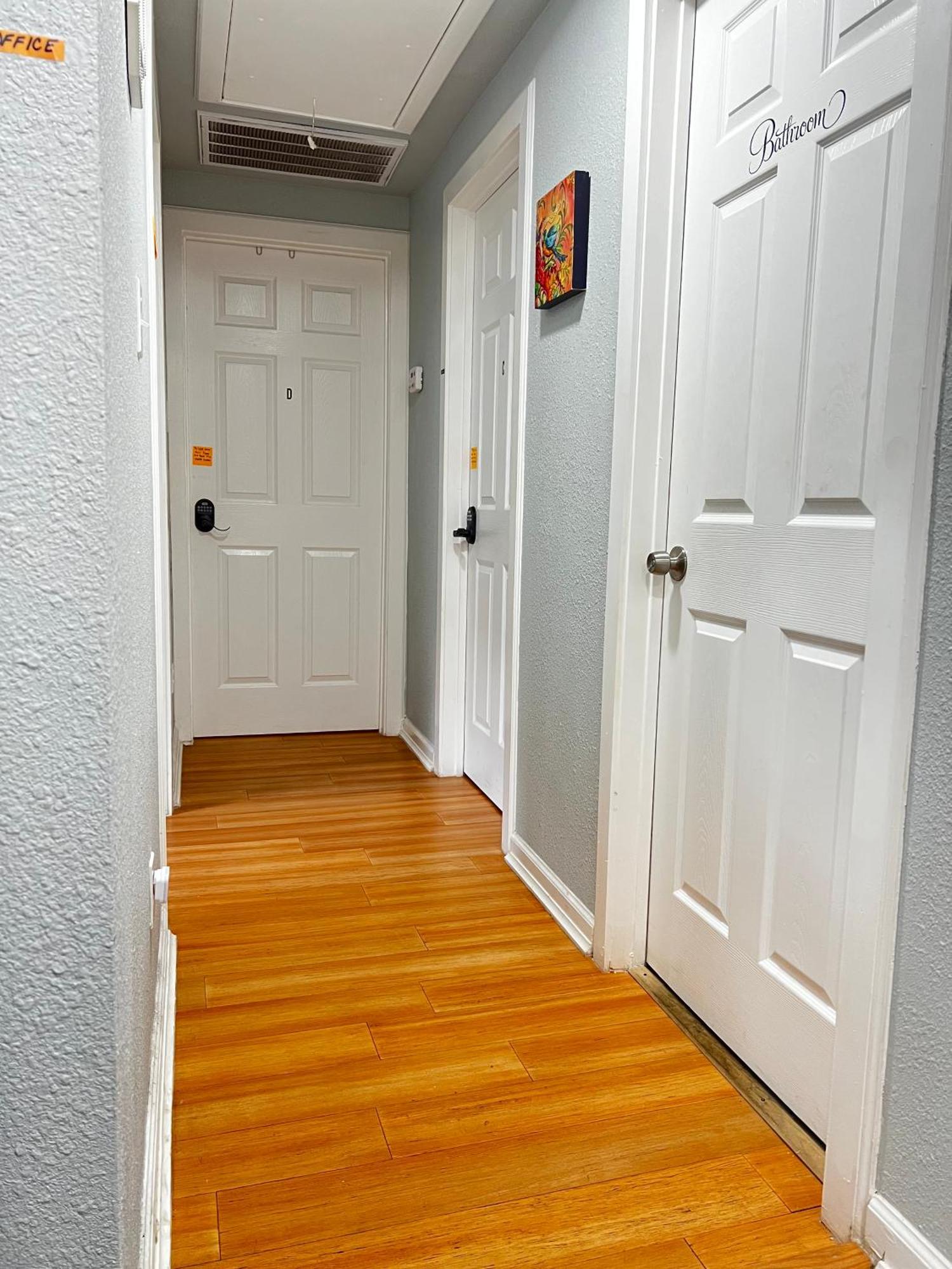 Boho Bliss- Cozy Private Room 2 Miles From Alamodome! ซานอันโตนิโอ ภายนอก รูปภาพ